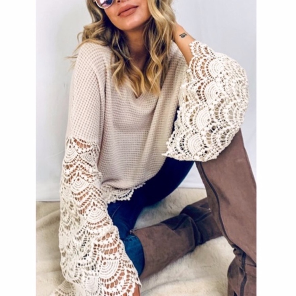 034 Boho Lace Bell Sleeve Waffle Knit Tunic Top - Picture 12 of 13